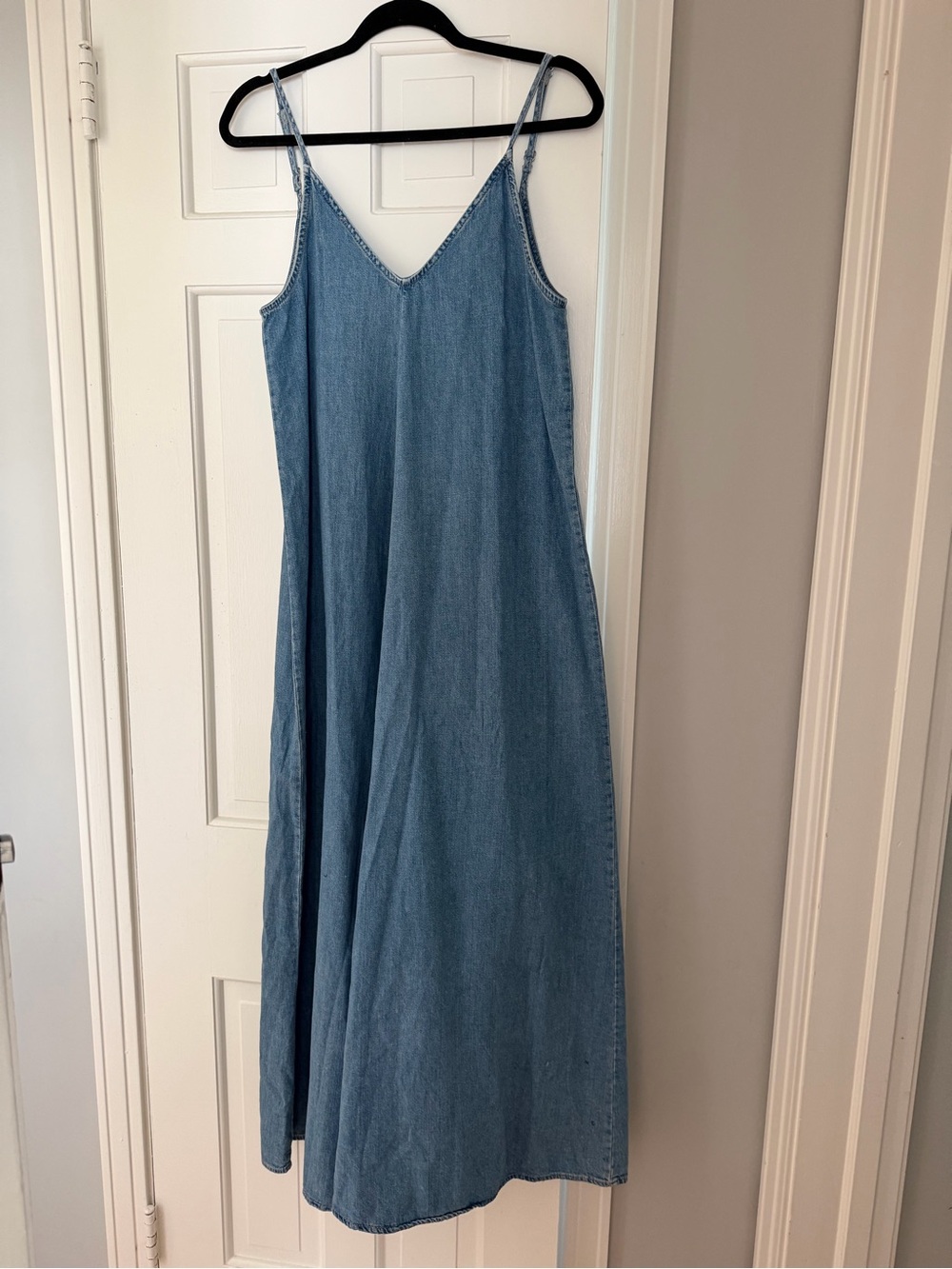 Zara Light Blue Denim Spaghetti-Strap Maxi Dress USA small - Picture 4 of 5
